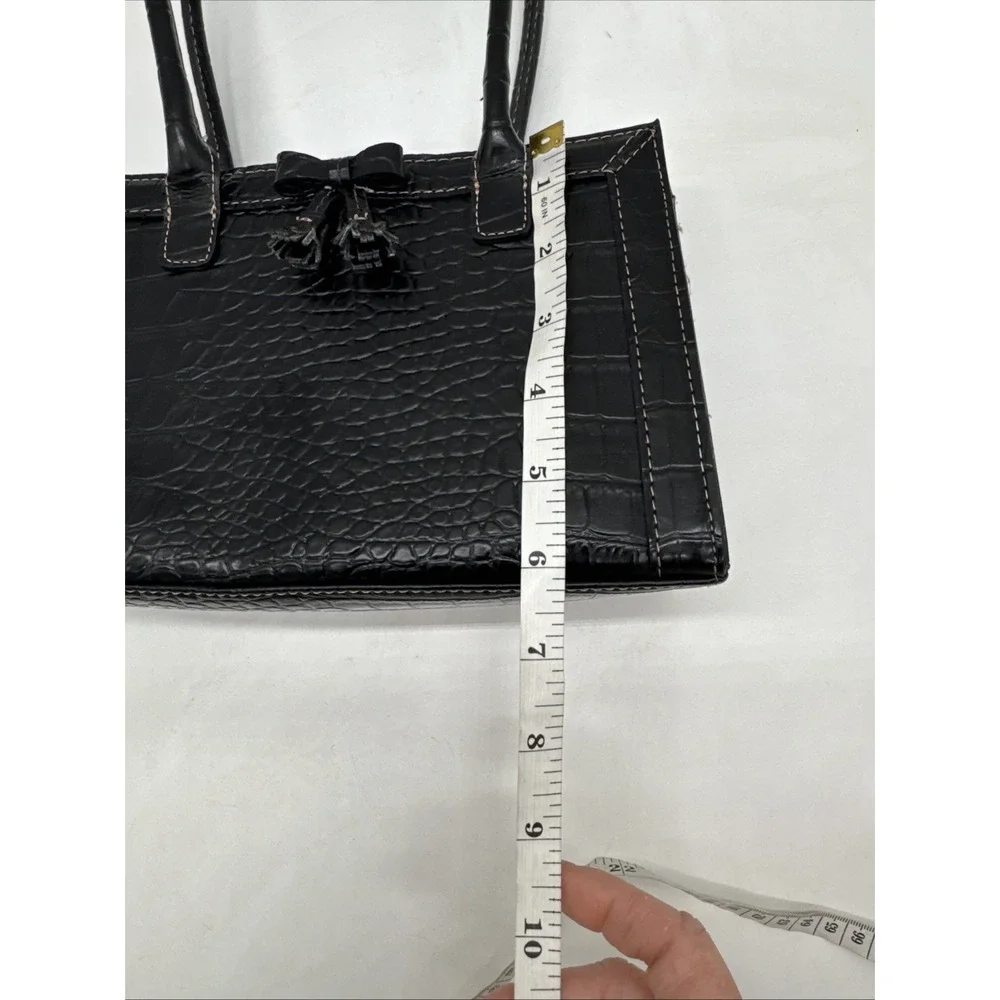 Vintage LIZ CLAIBORNE Black crocodile-embossed faux leather‎ handbag W/ Bow